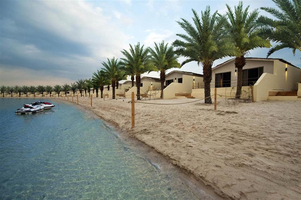 Golden Tulip Dana Bay Resort Dhahran Exterior foto